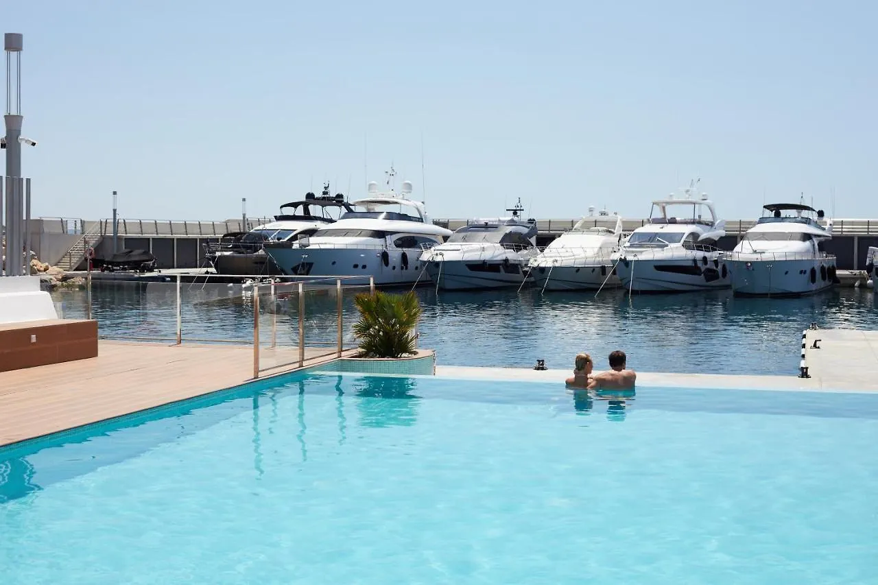 Calanova Sports Residence Palma de Mallorca España